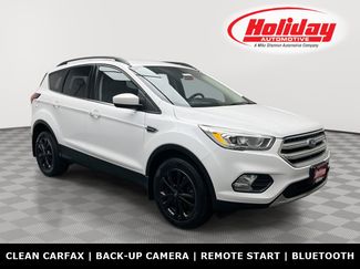 Used 2019 Ford Escape SEL video 1