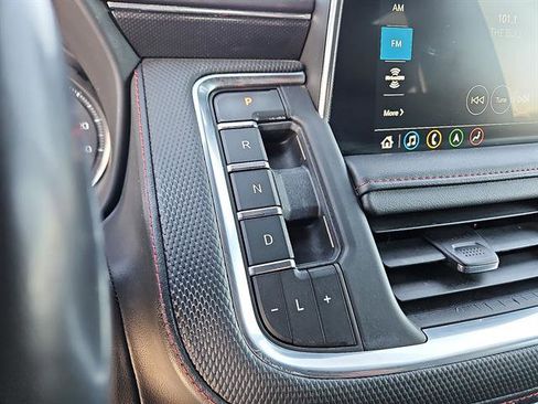 Used 2021 Chevrolet Tahoe RST w/ Luxury Package image 20