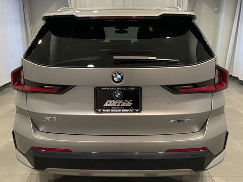 Used 2023 BMW X1 xDrive28i w/ Convenience Package AWD/4WD image 5