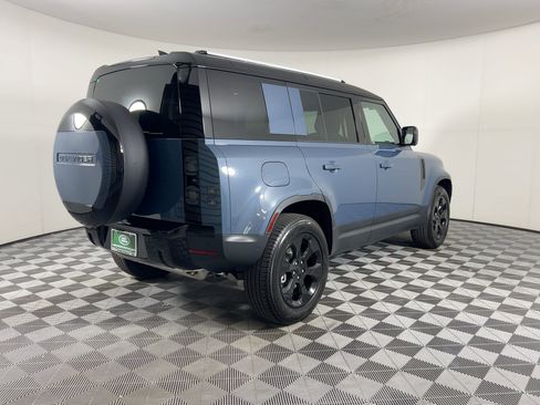 New 2026 Land Rover Defender 110 S image 8