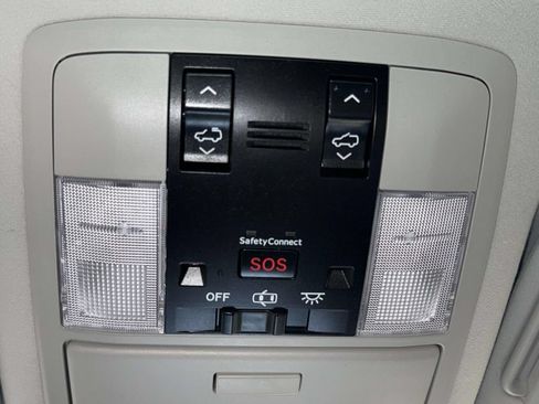 Used 2018 Lexus GX 460 w/ Navigation Package AWD/4WD image 26