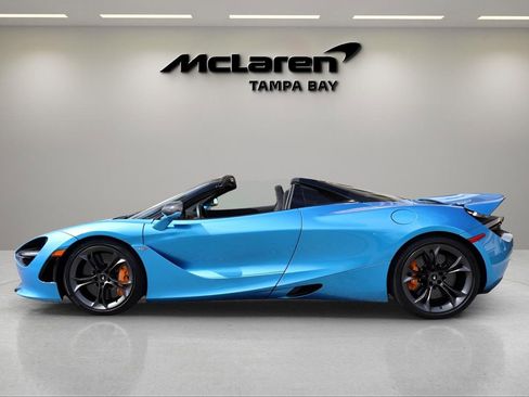 Used 2022 McLaren 720S Spider image 4