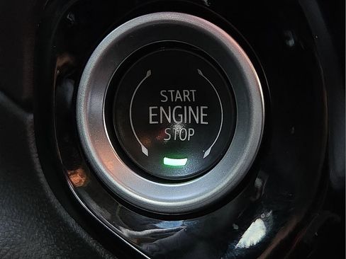 Used 2025 GMC Sierra 1500 Elevation w/ LPO, Elevation Black Package image 22