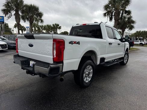 Used 2024 Ford F250 XLT image 11