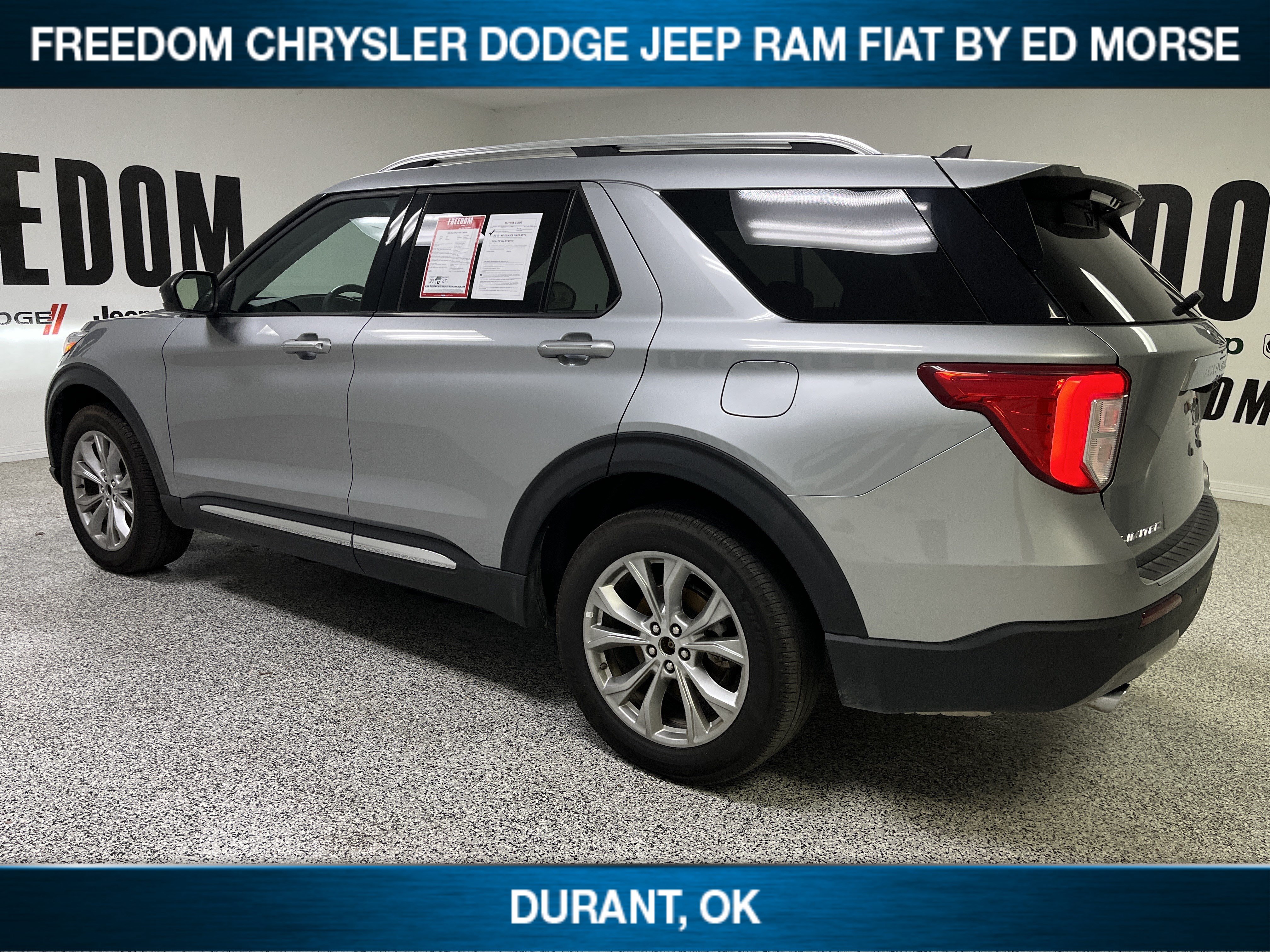 Used 2024 Ford Explorer Limited AWD/4WD image 6