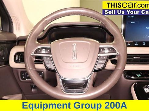 Used 2022 Lincoln Nautilus Reserve w/ Luxury Package FWD image 18