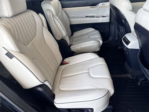 Used 2023 Hyundai Palisade Limited image 36