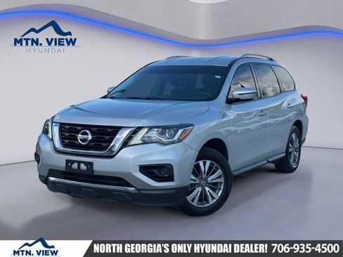Used 2020 Nissan Pathfinder S AWD/4WD image 1