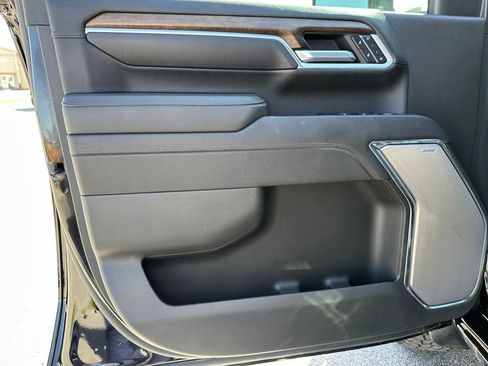 Used 2025 Chevrolet Silverado 2500 High Country w/ Technology Package image 29