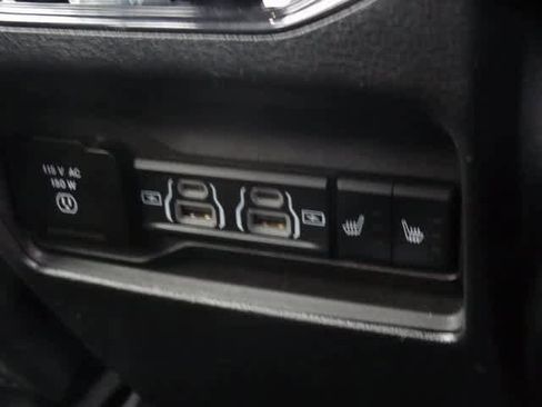 Used 2023 Jeep Grand Cherokee Limited image 24