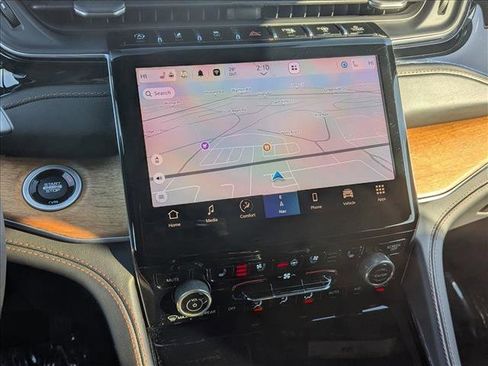 Used 2022 Jeep Grand Cherokee L Summit image 14