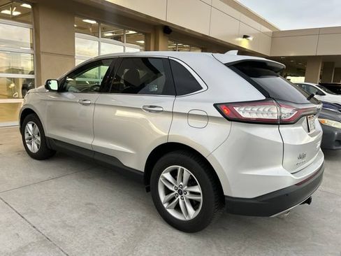 Used 2018 Ford Edge SEL w/ Equipment Group 201A AWD/4WD image 4