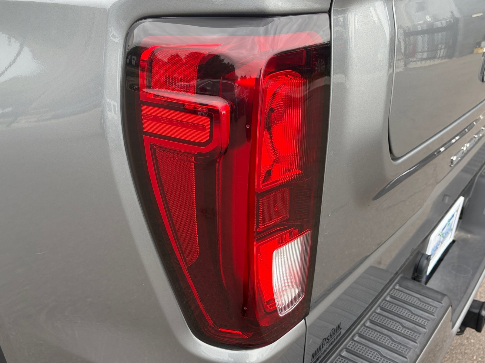 Used 2025 GMC Sierra 1500 Elevation AWD/4WD image 16