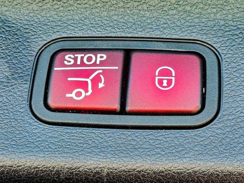 Used 2023 Mercedes-Benz GLS 450 GLS 450 image 43