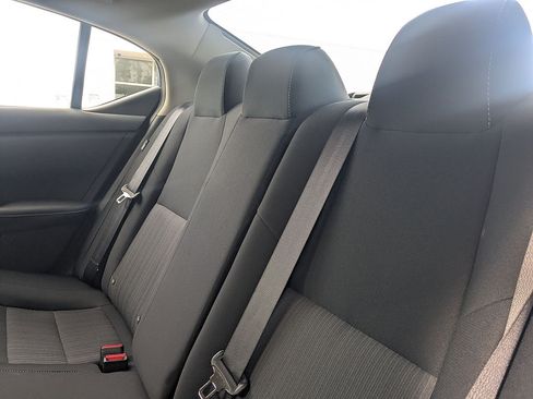 Used 2024 Nissan Sentra SV FWD image 27