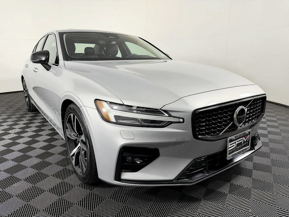 Used 2023 Volvo S60 B5 Core AWD/4WD image 5