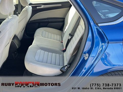 Used 2017 Ford Fusion S image 22