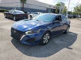 Used 2024 Nissan Altima 2.5 S image 2