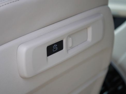 Used 2021 BMW X5 xDrive45e w/ Premium Package 2 image 25