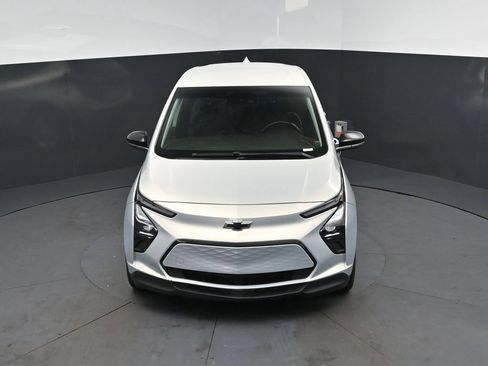 Used 2022 Chevrolet Bolt LT FWD image 37