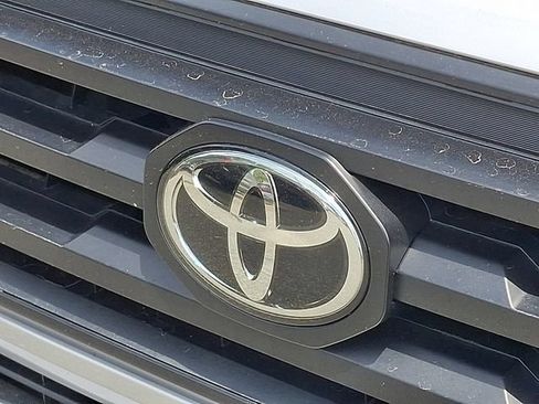 Used 2021 Toyota Tacoma SR w/ SR Convenience Package RWD image 26