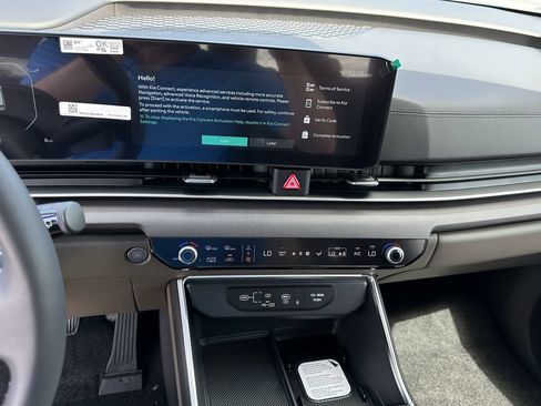 New 2026 Kia Carnival SX FWD image 22