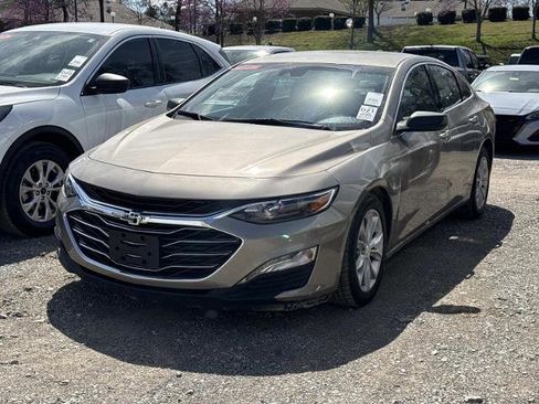 Used 2024 Chevrolet Malibu LT image 4