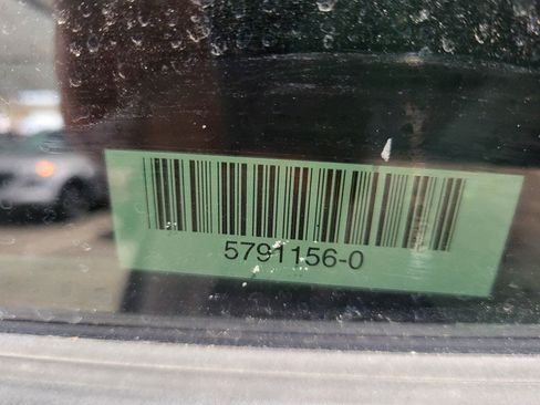 Used 2025 Kia Niro LX FWD image 4