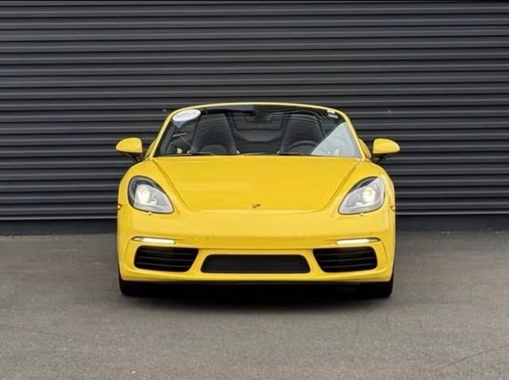 Used 2021 Porsche 718 Boxster S RWD image 8