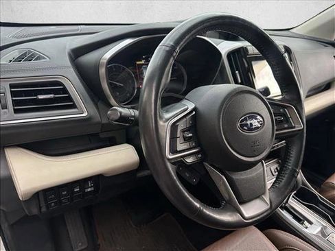 Used 2022 Subaru Ascent Touring image 10