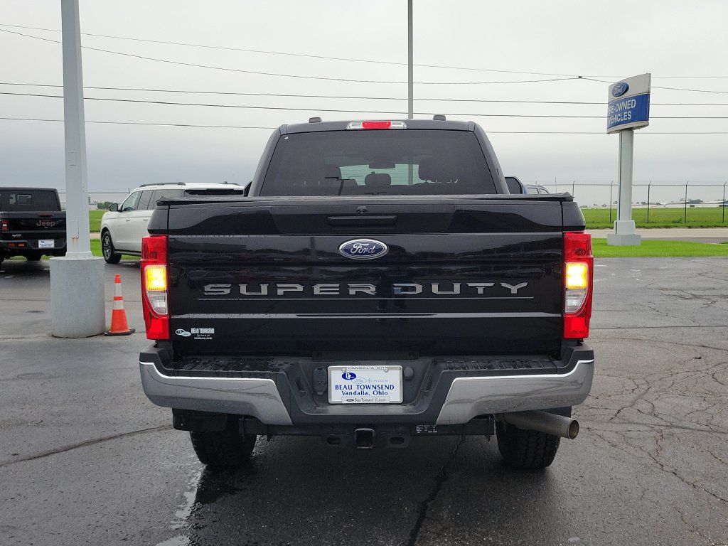 Certified 2021 Ford F250 XL w/ STX Appearance Package AWD/4WD image 5