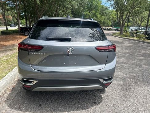 Used 2022 Buick Envision Essence w/ Technology Package I FWD image 7