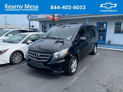 Used 2020 Mercedes-Benz Metris Passenger w/ Premium Safety Package image 1