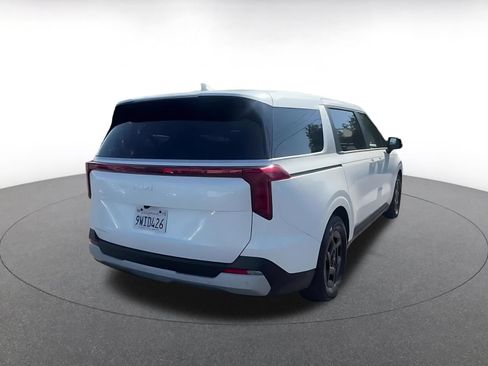 Used 2026 Kia Carnival FWD image 14