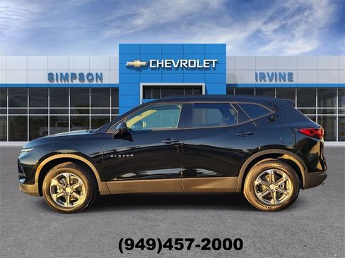 Used 2025 Chevrolet Blazer LT w/ Convenience Package image 5