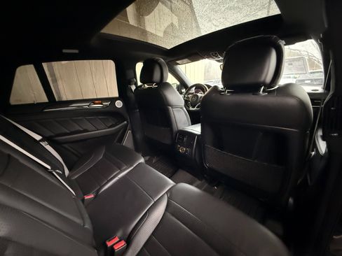 Used 2017 Mercedes-Benz GLE 63 AMG S image 30