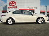 Used 2023 Toyota Camry LE image 2