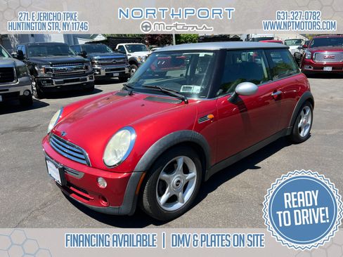 Used 2006 MINI Cooper Hardtop FWD image 1