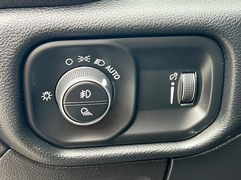 Used 2021 RAM 1500 Big Horn AWD/4WD image 20