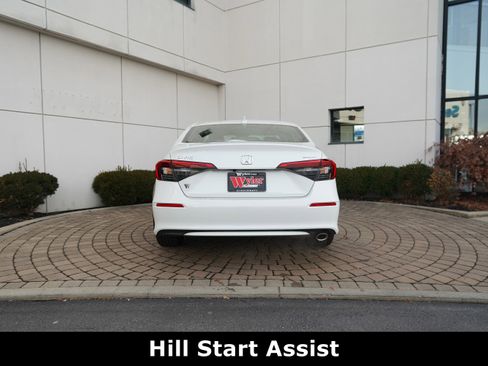 Used 2023 Honda Civic Sport image 21