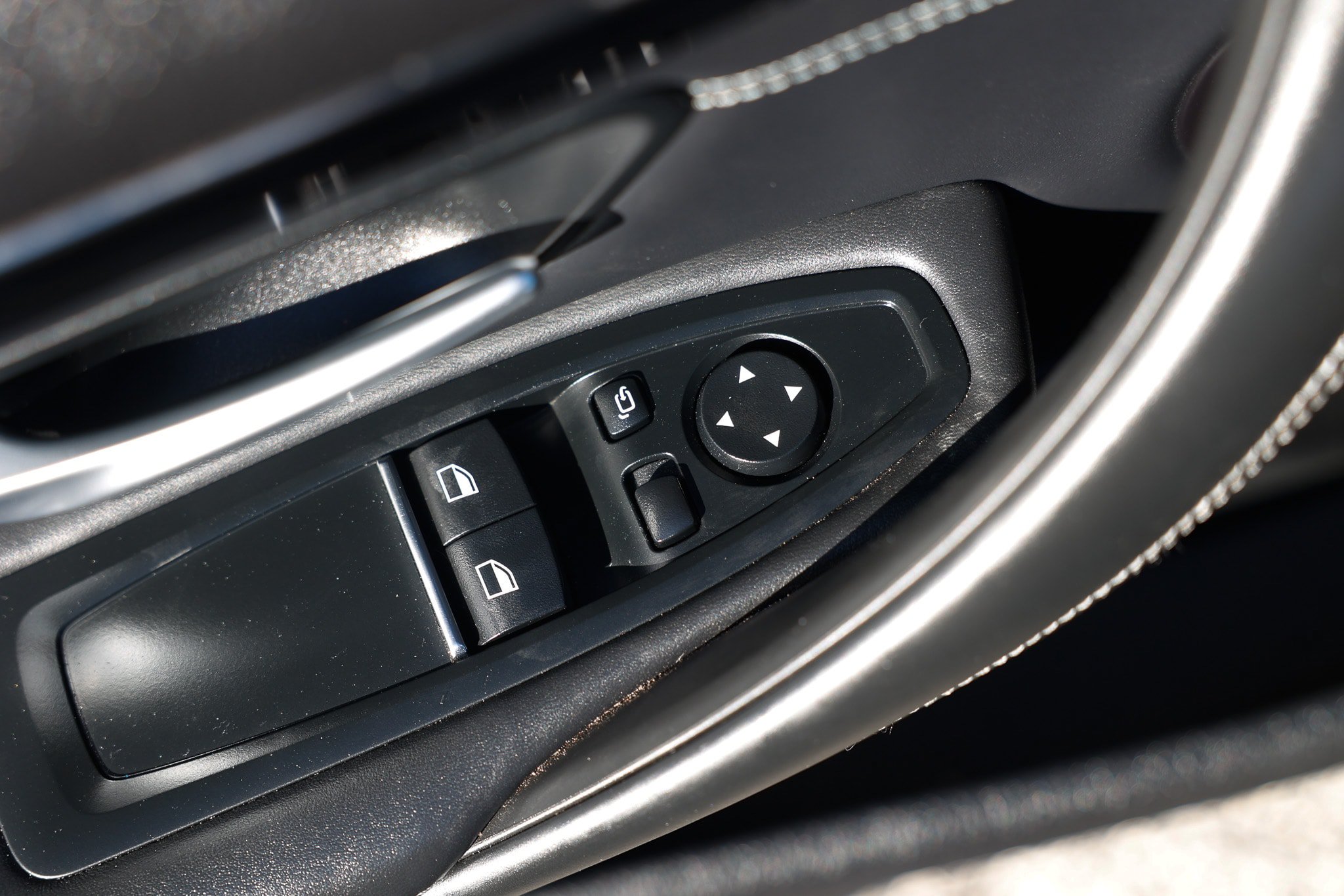 Used 2019 BMW M4 Coupe w/ Executive Package RWD image 49