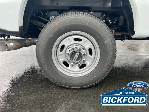 New 2026 Ford F250 XL w/ 360-Degree Camera Package AWD/4WD image 17