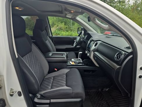 Used 2020 Toyota Tundra SR5 AWD/4WD image 4