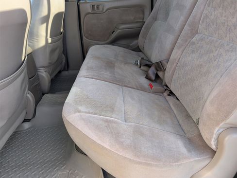 Used 2004 Toyota Tacoma 4x4 Double Cab image 17