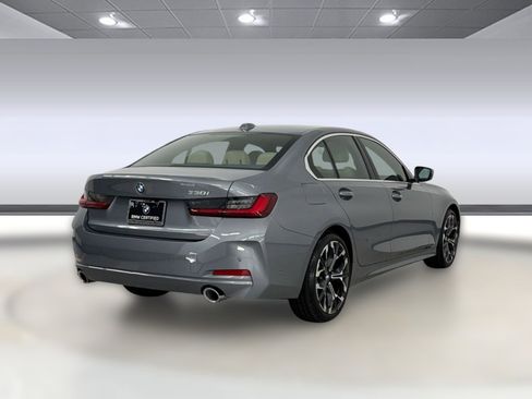Used 2025 BMW 330i Sedan RWD image 9