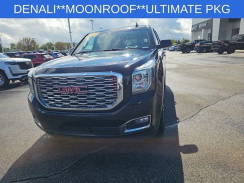 Used 2018 GMC Yukon Denali w/ Denali Ultimate Package image 7