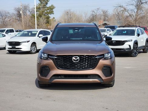 Used 2025 MAZDA CX-70 3.3 Turbo S w/ Premium Package image 6