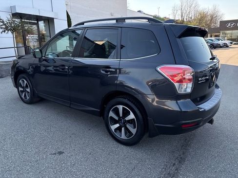 Used 2018 Subaru Forester 2.5i Limited AWD/4WD image 3