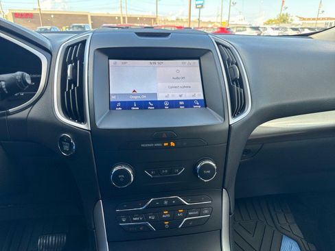 Used 2020 Ford Edge SEL w/ Cold Weather Package AWD/4WD image 20