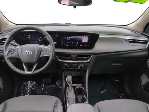 Used 2025 Buick Encore GX Preferred FWD image 11